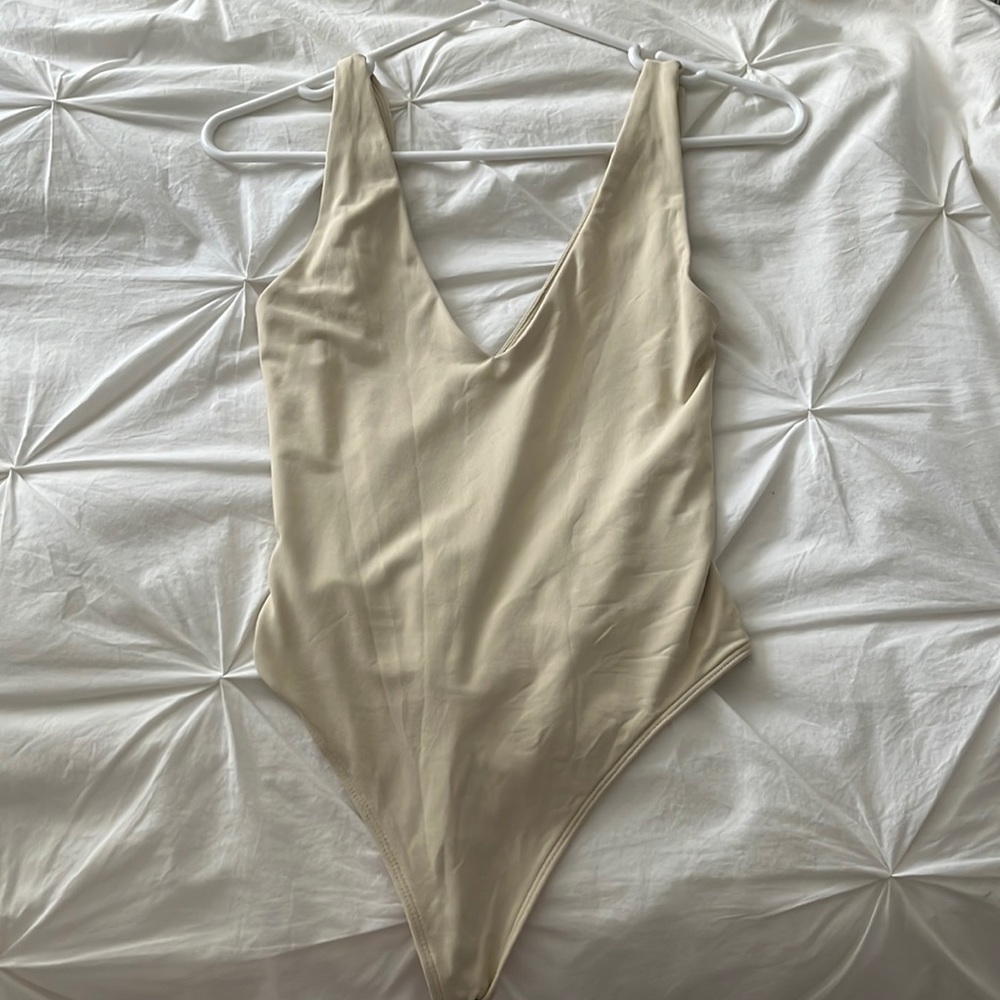 Aritzia body suit